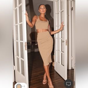 NWT Set For Life Tan Ribbed Bodycon Two-Piece Dress 
Lulus - size XS